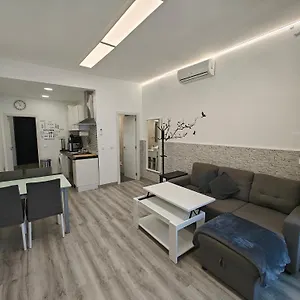 Zona Muy Tranquila Todo A Estrenar Apartamento Madrid